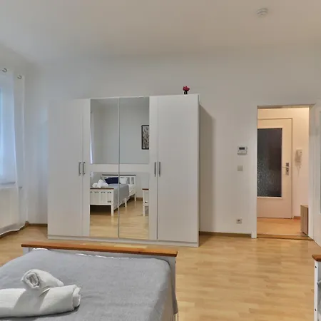 Lejlighed Mit Service Im *