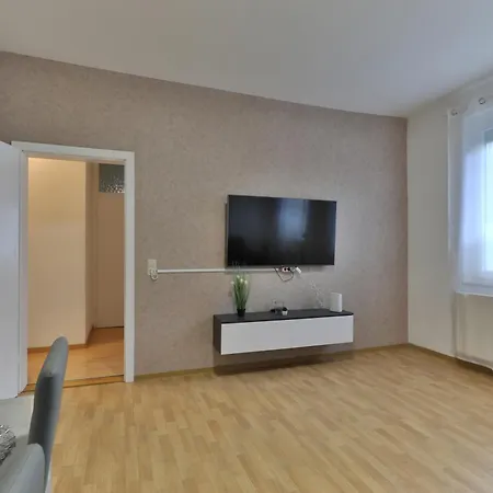 Lejlighed Mit Service Im Göppingen