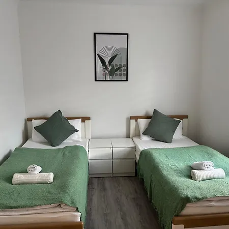 Lejlighed Mit Service Im Göppingen